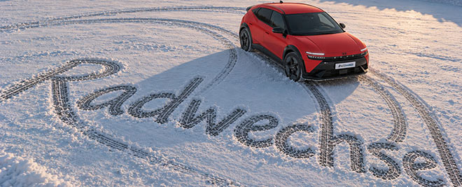 Winterreifen im Schnee