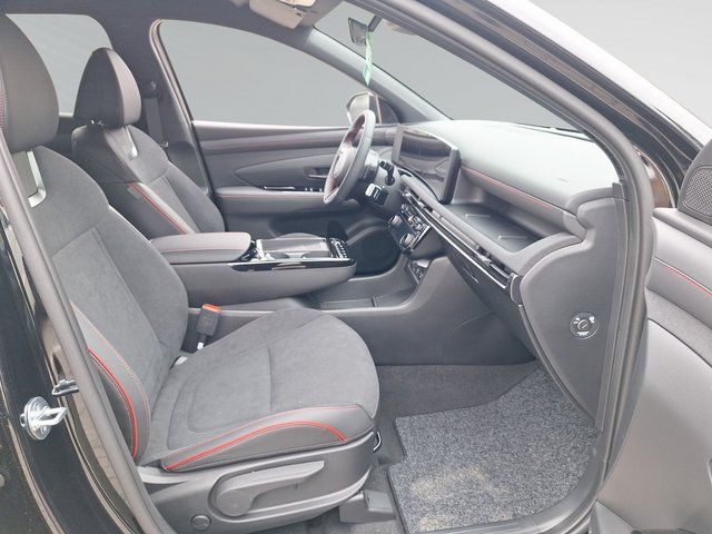 Hyundai - TUCSON 1.6T DCT 2WD N-LINE LED Teilleder Alu19''