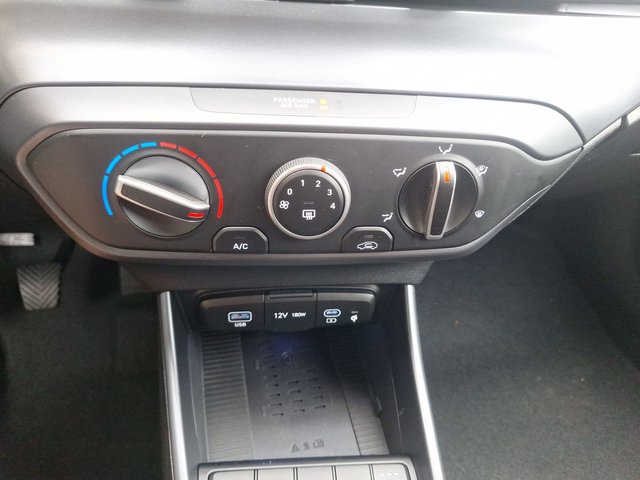 Hyundai - i20 1.0T MT BLACKLINE LED SHZ LHZ Navi Bose